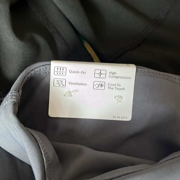 Xersion compression shorts (bundle) - Picture 10 of 10